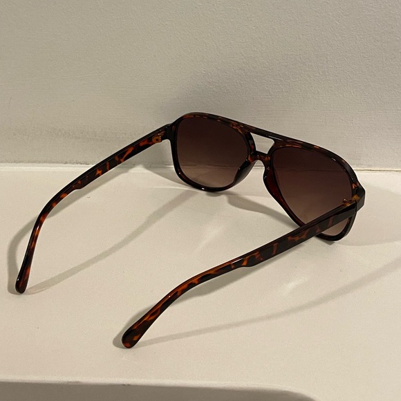 tortoise shell aviators - Picture 1 of 4